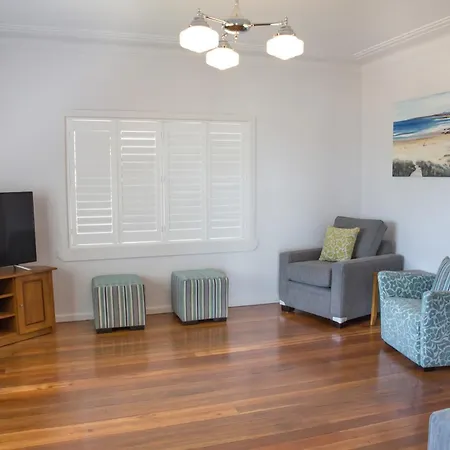 Amooran Oceanside Apartments And Motel Narooma Exterior photo